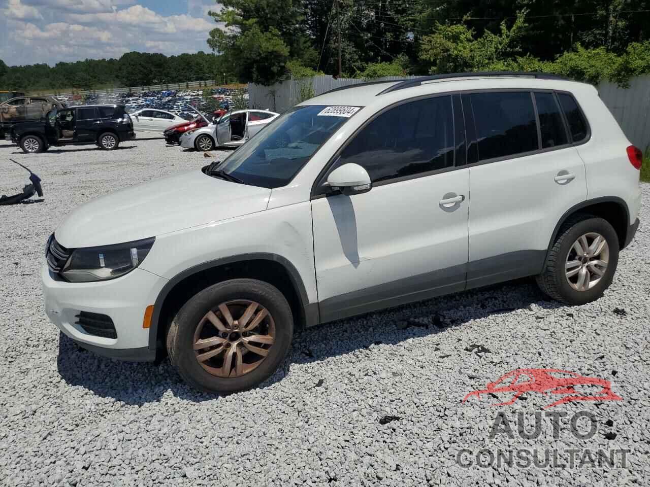 VOLKSWAGEN TIGUAN 2017 - WVGAV7AXXHW511083