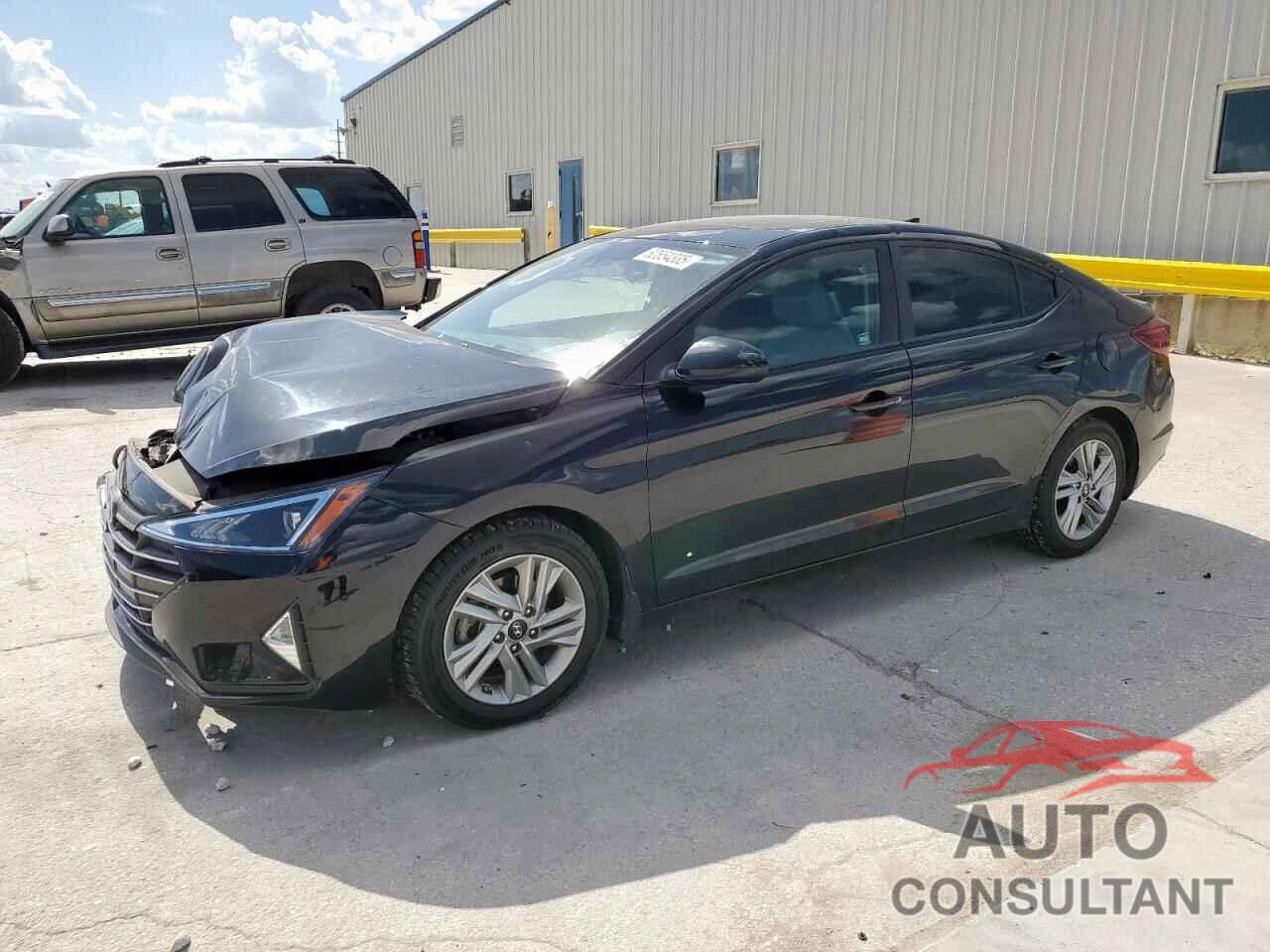 HYUNDAI ELANTRA 2020 - KMHD84LF3LU064950