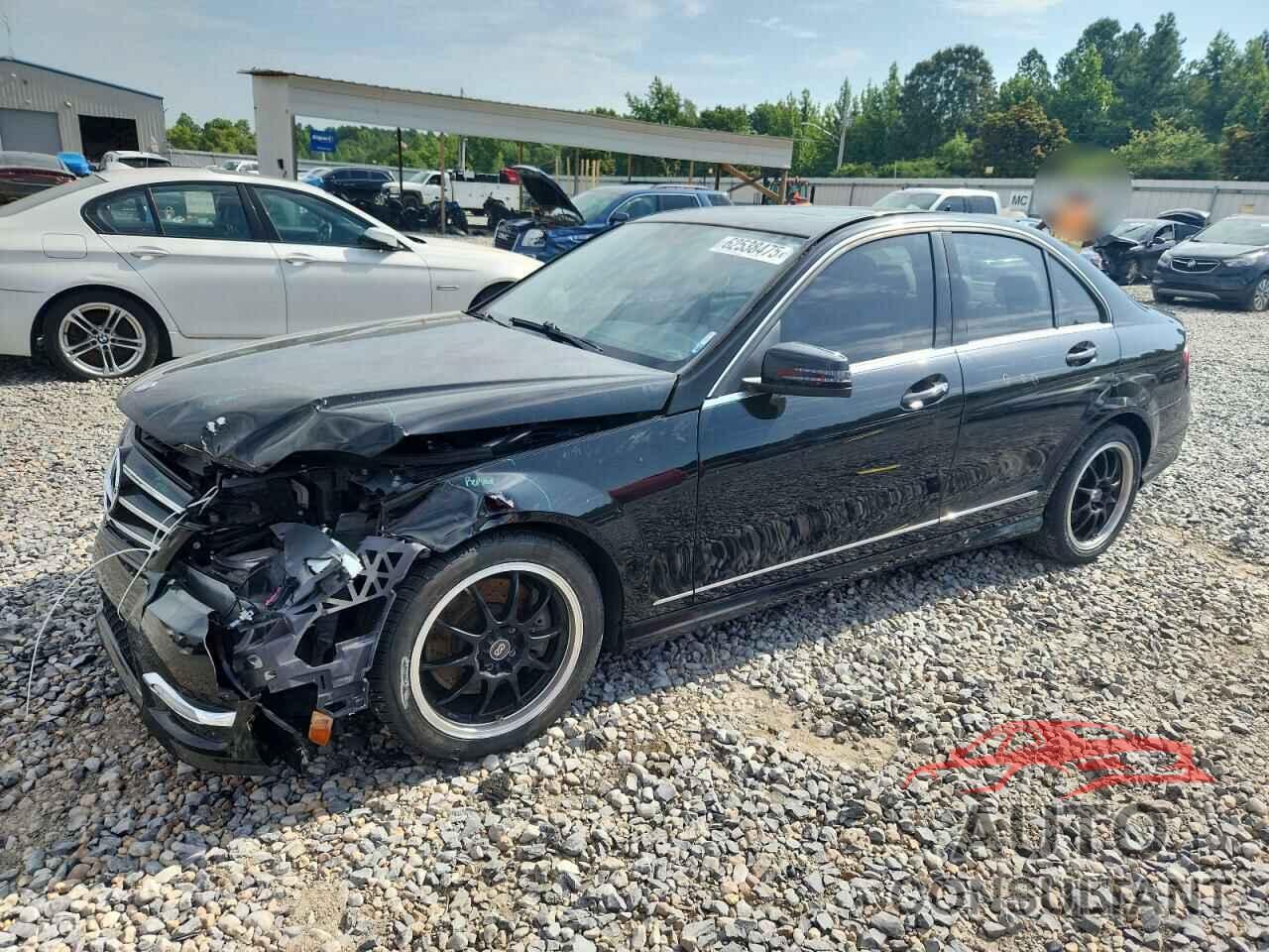 MERCEDES-BENZ C-CLASS 2014 - WDDGF8AB1EG189449
