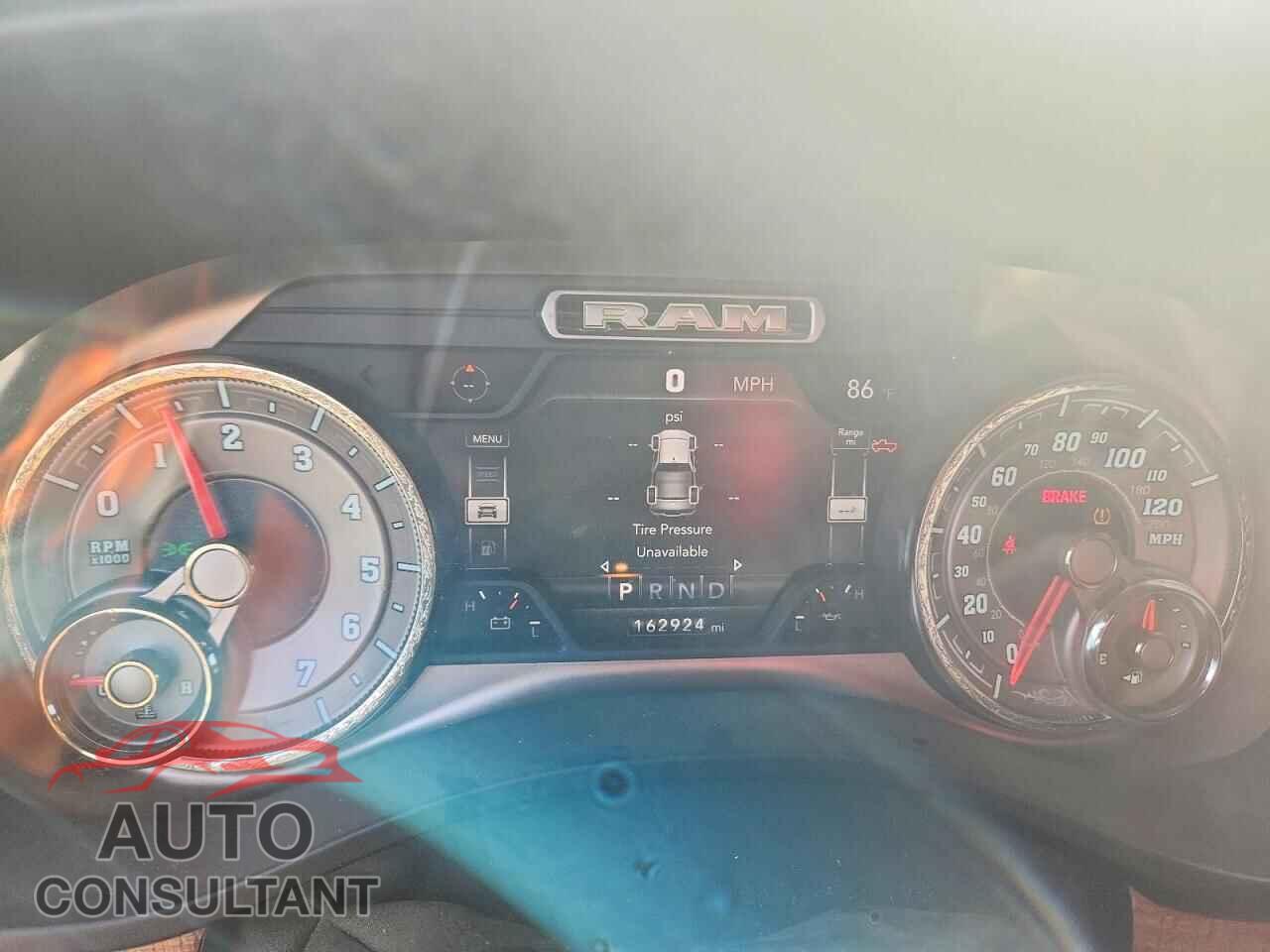 RAM 1500 2019 - 1C6SRFKT7KN751960