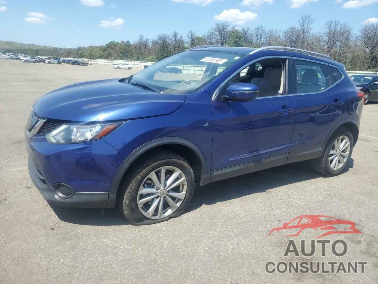 NISSAN ROGUE 2018 - JN1BJ1CR2JW264151