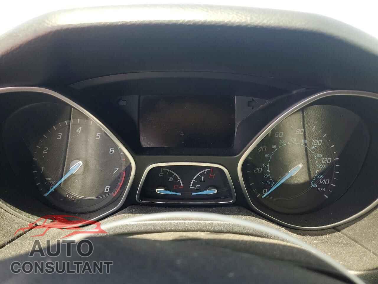 FORD FOCUS SE 2013 - 1FADP3F29DL204796
