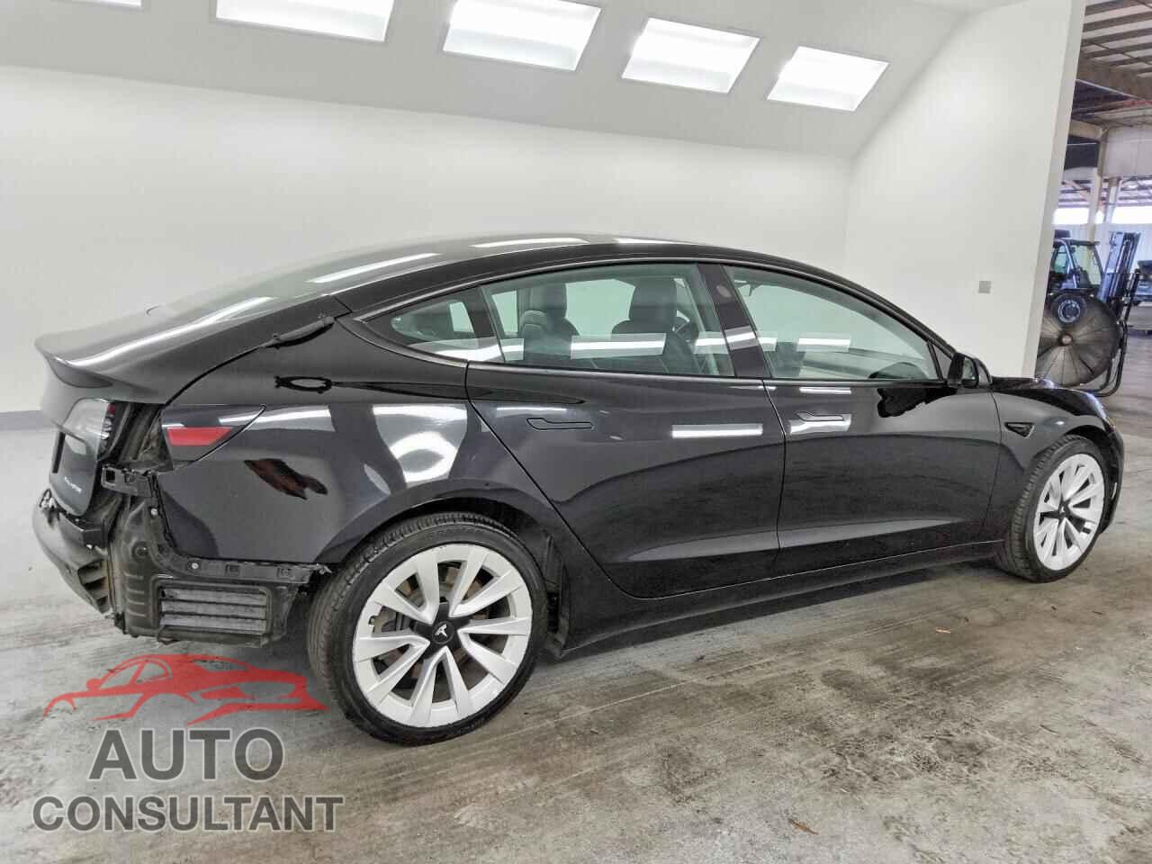 TESLA MODEL 3 2022 - 5YJ3E1EB6NF304876