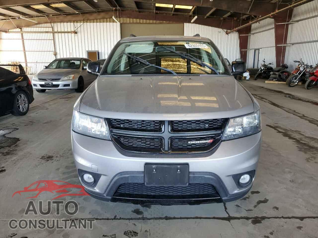 DODGE JOURNEY 2017 - 3C4PDCBB2HT528527