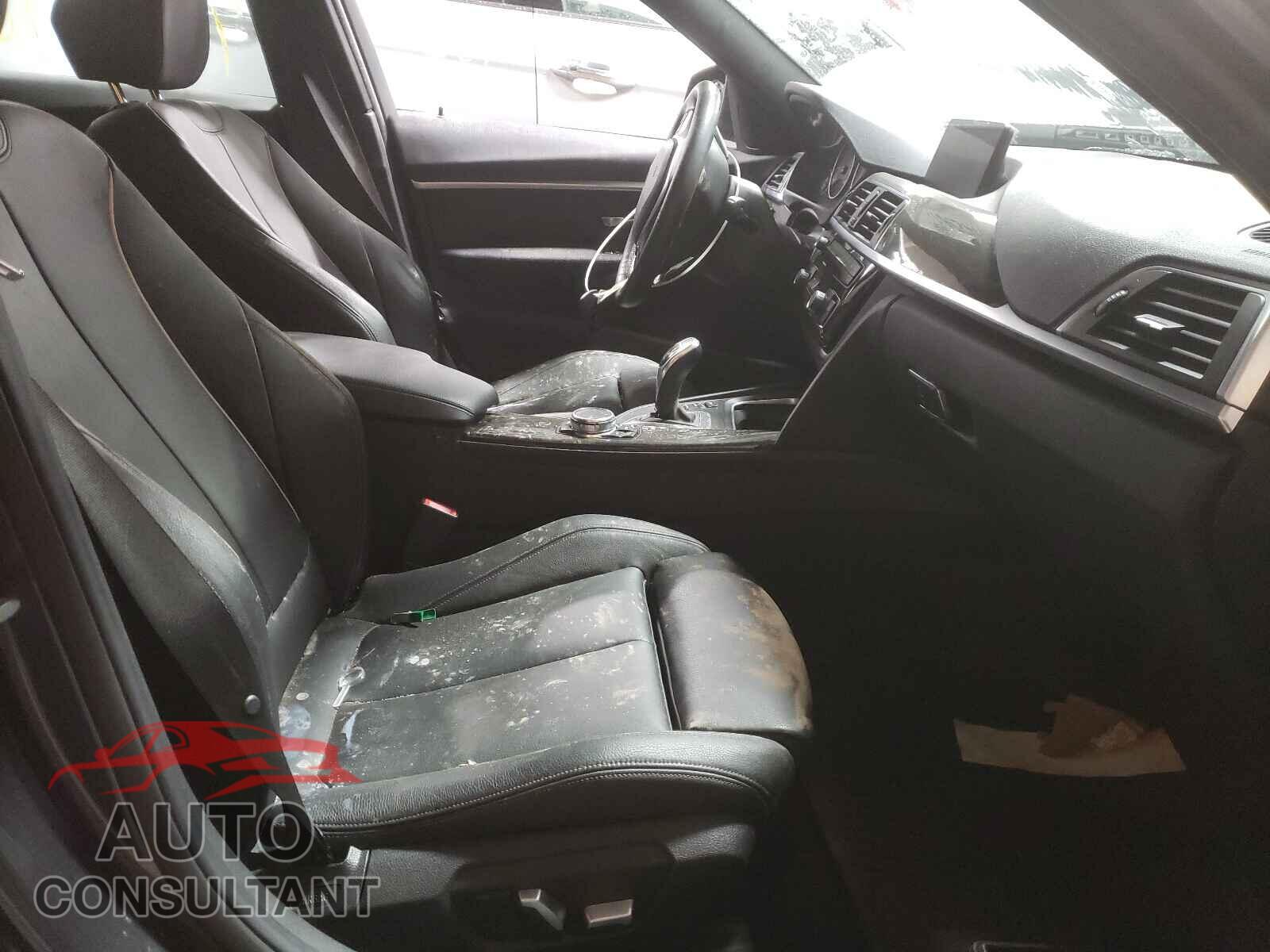 BMW 3 SERIES 2016 - WBA8E3C52GK503473