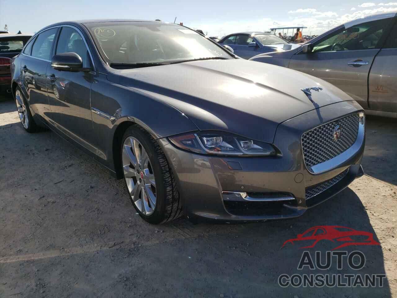 JAGUAR XJ 2016 - SAJWA2G7XG8V95099