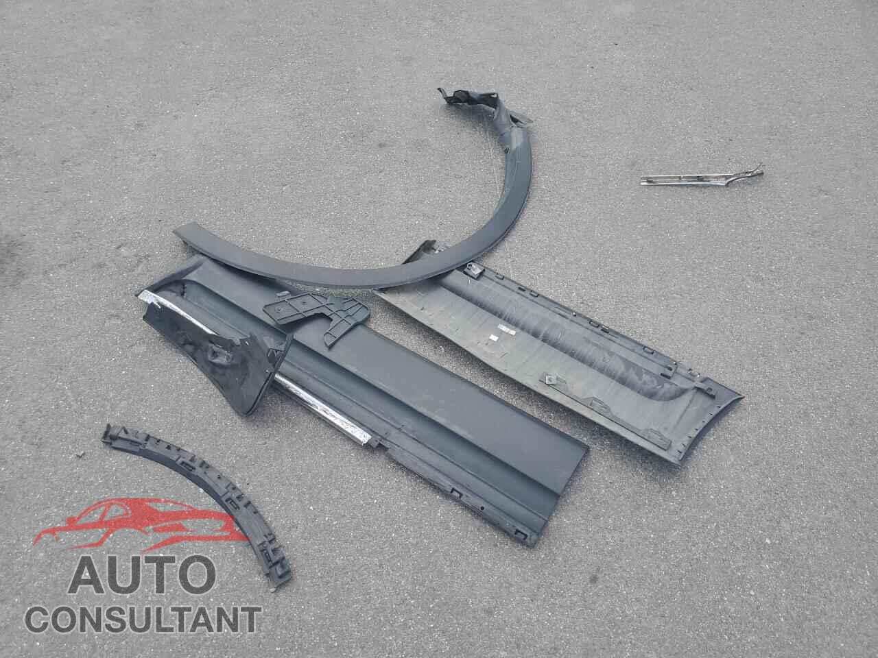 FORD EXPLORER 2013 - 1FM5K8D87DGB11250