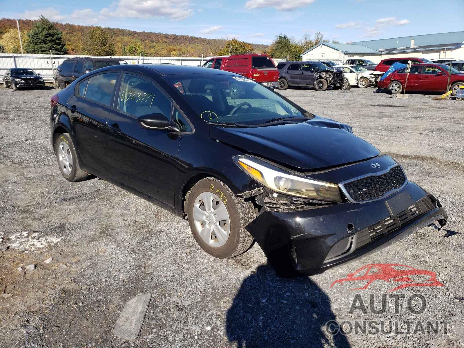 KIA FORTE 2018 - 3KPFK4A74JE263771