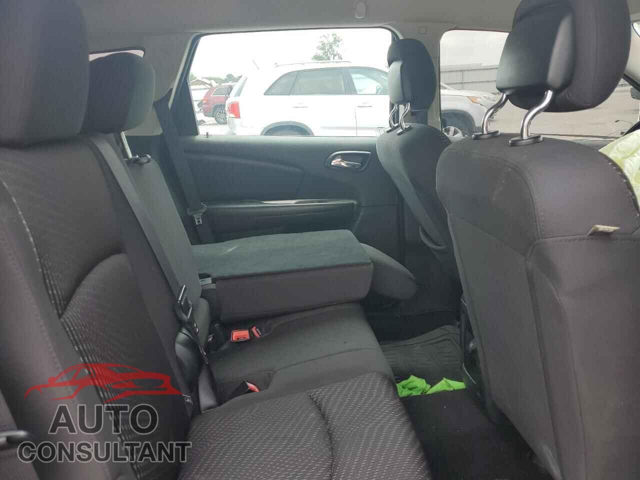 DODGE JOURNEY 2015 - 3C4PDCAB5FT650121