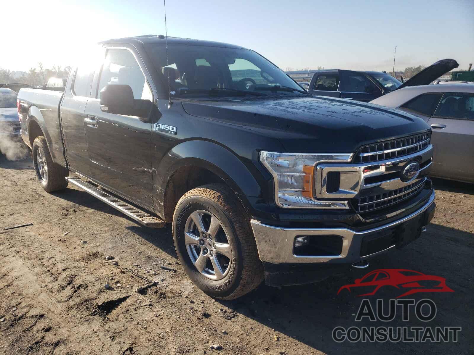 FORD F-150 2018 - 1FTFX1E52JKC33562