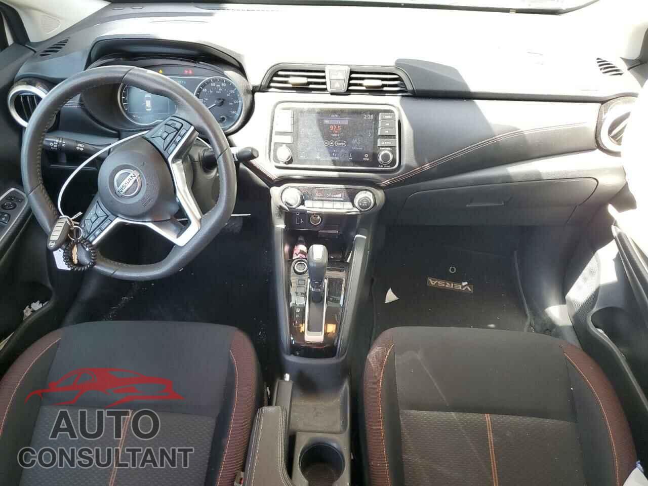 NISSAN VERSA 2020 - 3N1CN8FVXLL803473