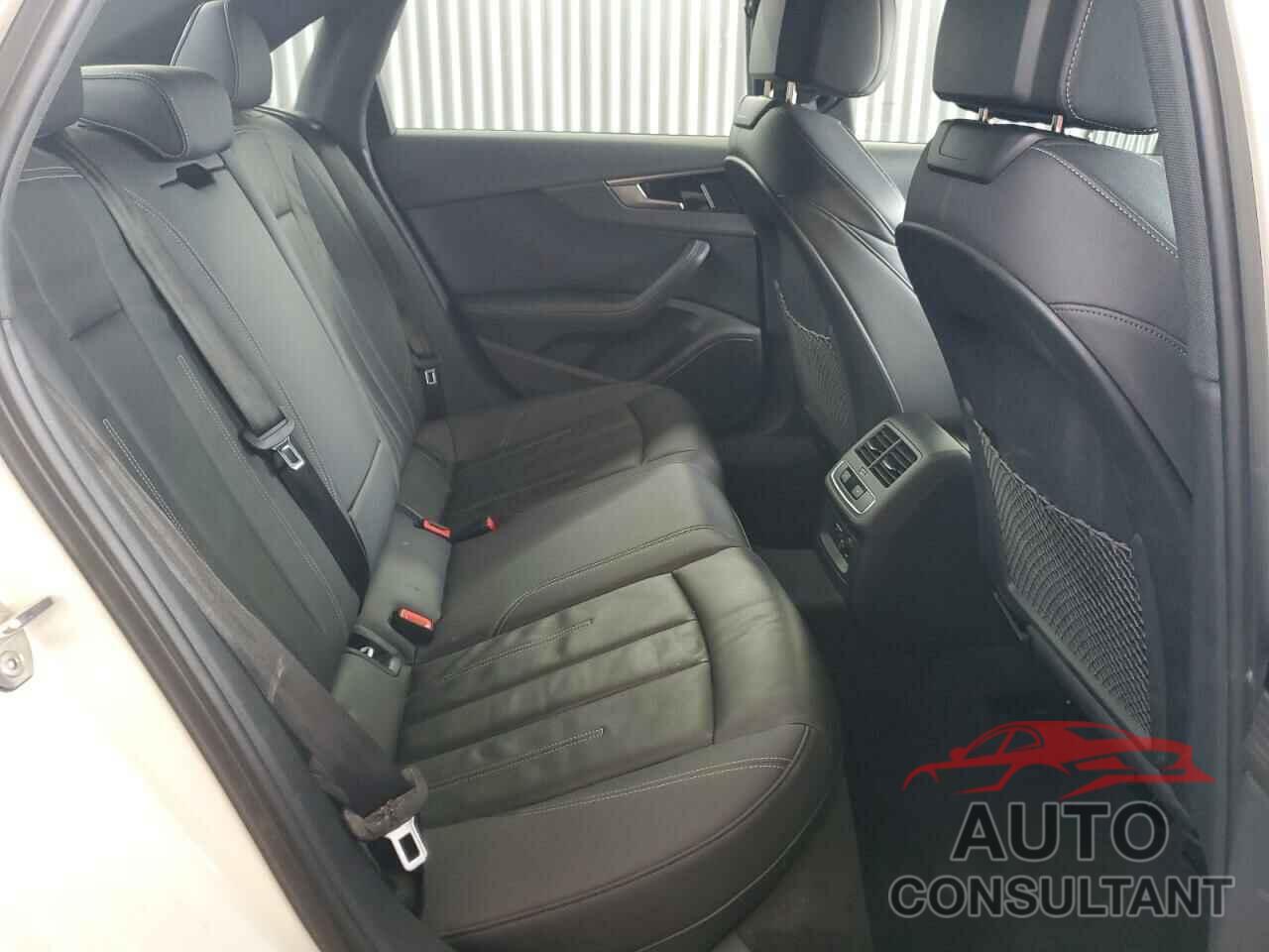 AUDI A4 2023 - WAUEAAF40PN006118