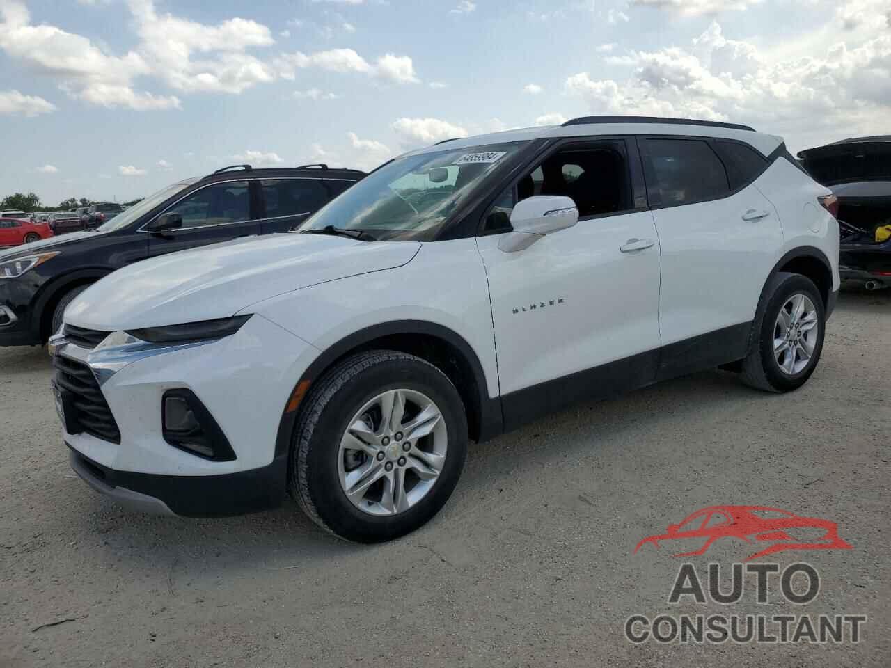 CHEVROLET BLAZER 2021 - 3GNKBBRA5MS523837