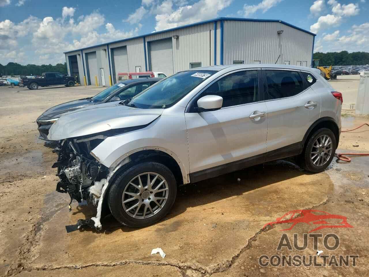 NISSAN ROGUE 2017 - JN1BJ1CP1HW030379