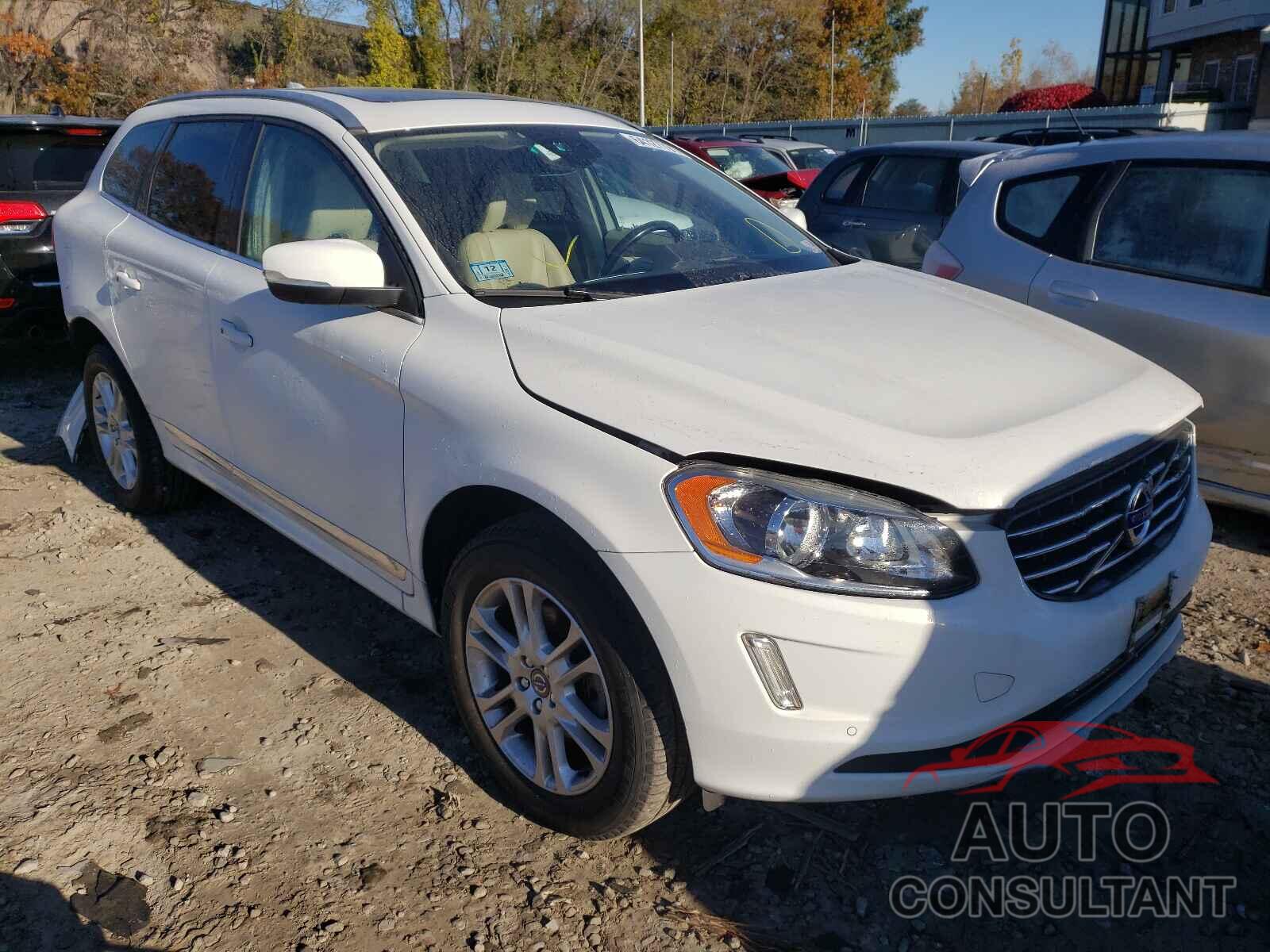 VOLVO XC60 2016 - YV4612RK7G2825911