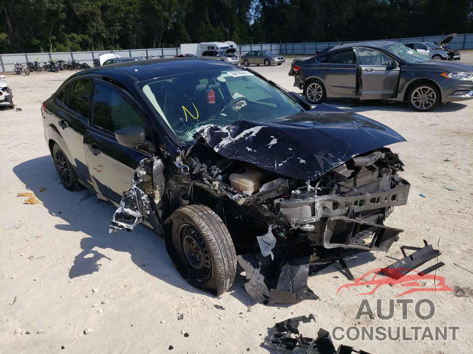 FORD FOCUS 2018 - 1FADP3E21JL275598