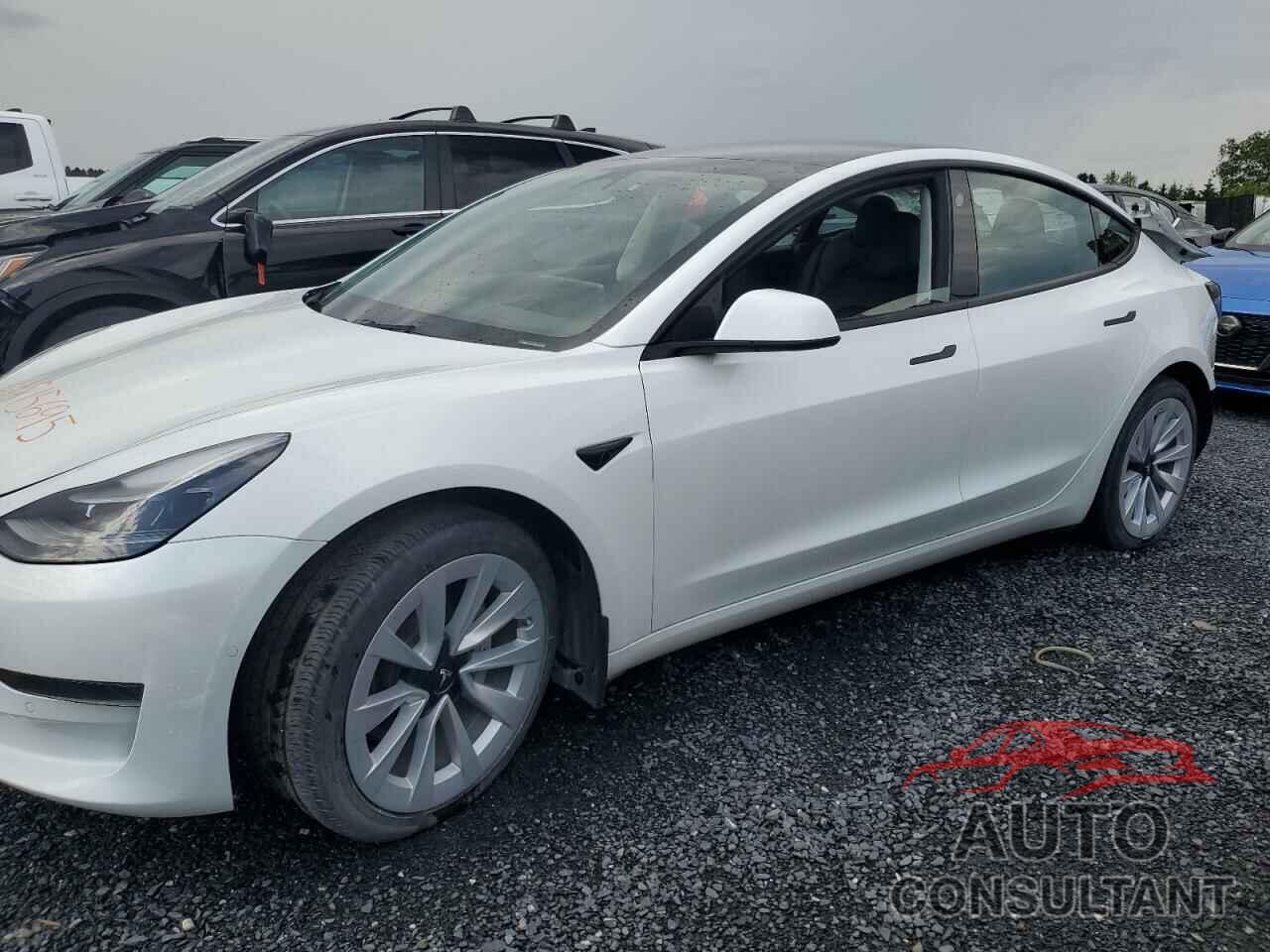 TESLA MODEL 3 2022 - 5YJ3E1EA6NF353597
