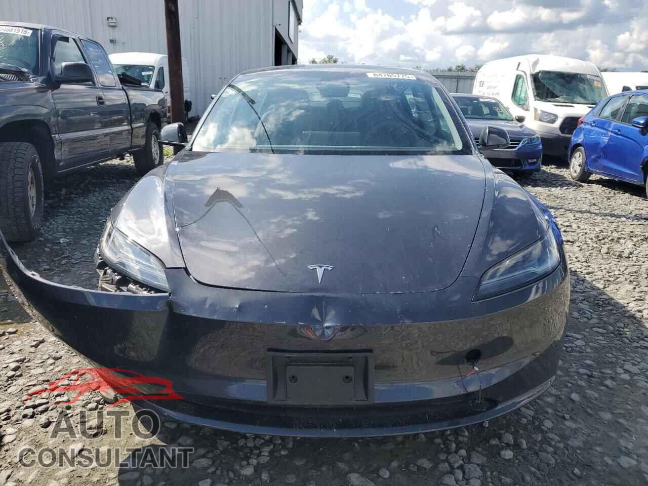 TESLA MODEL 3 2024 - 5YJ3E1EA6RF862403