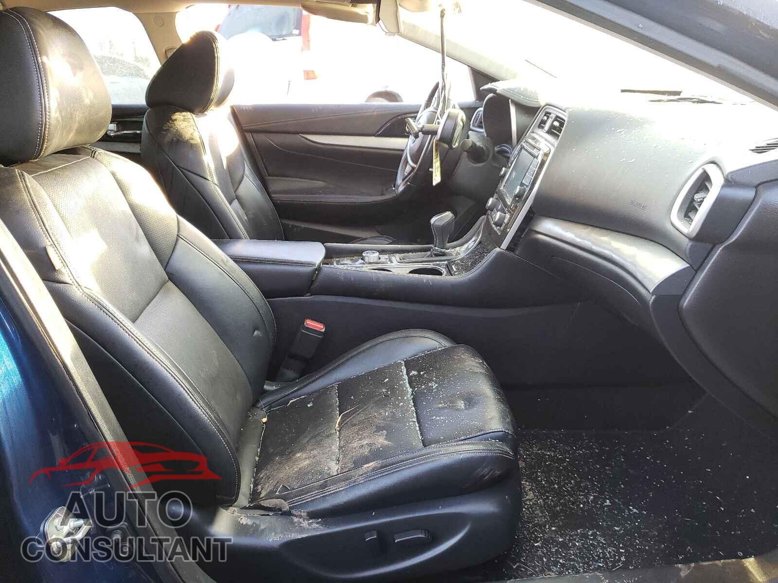 NISSAN MAXIMA 2017 - 1N4AA6AP6HC367601