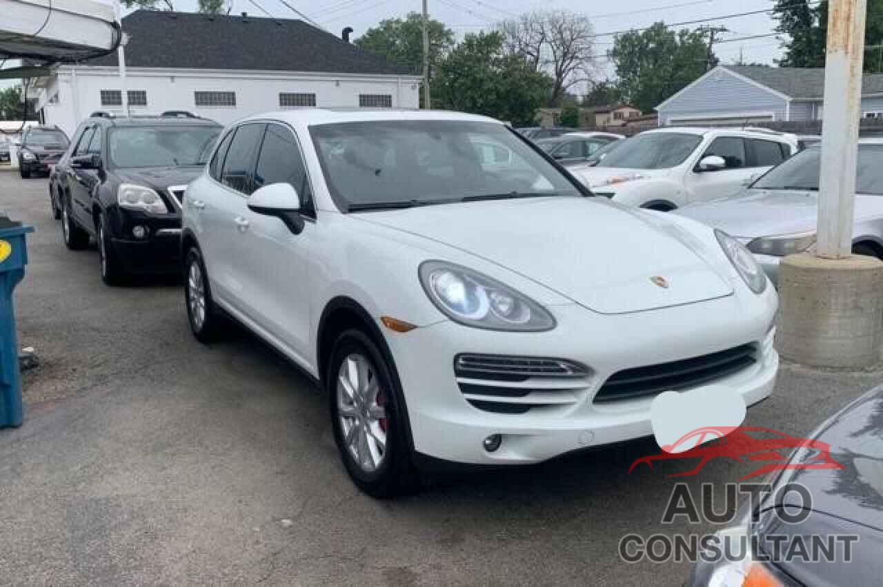 PORSCHE CAYENNE 2013 - WP1AA2A22DLA01361