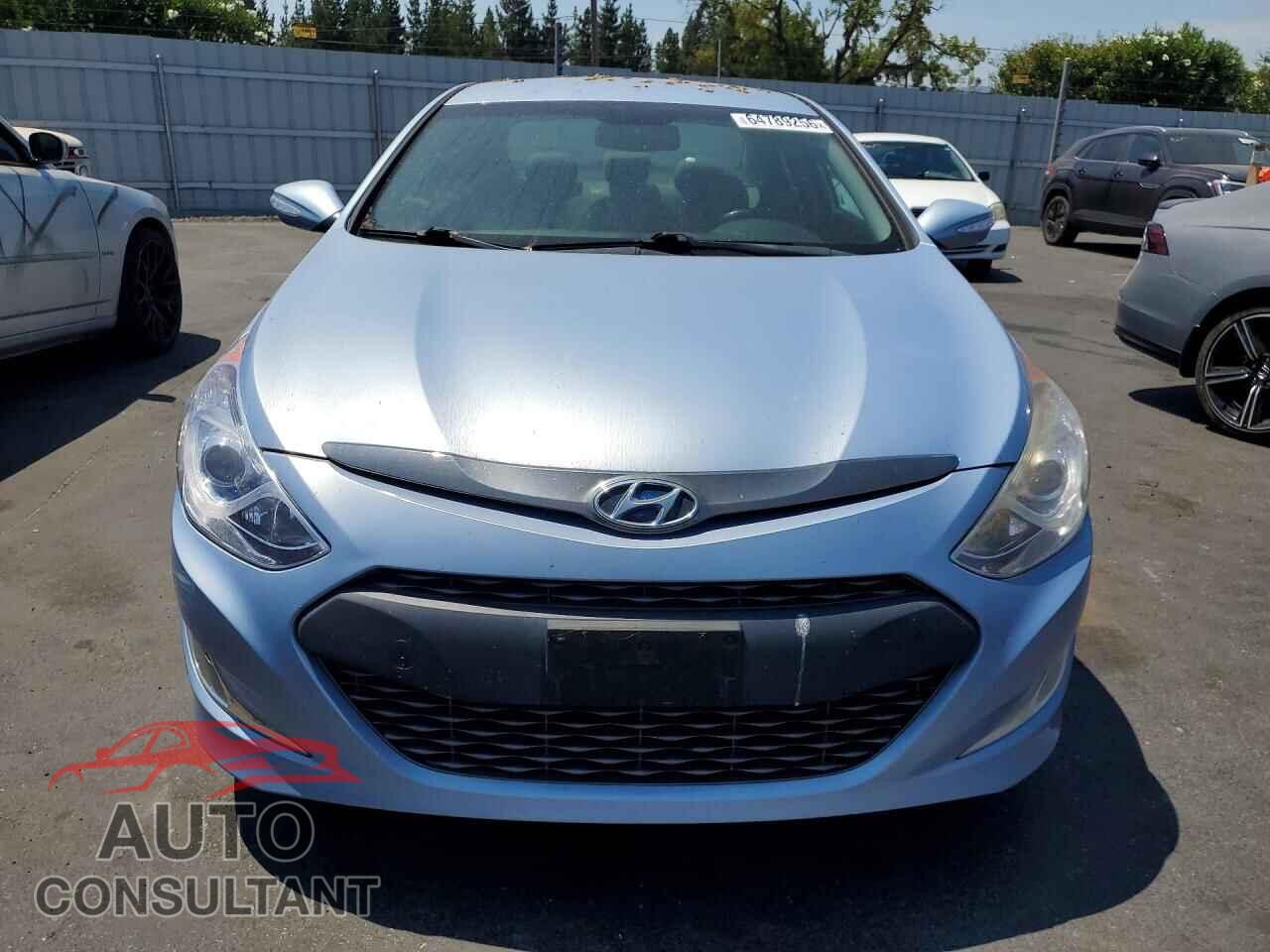 HYUNDAI SONATA 2012 - KMHEC4A47CA034727