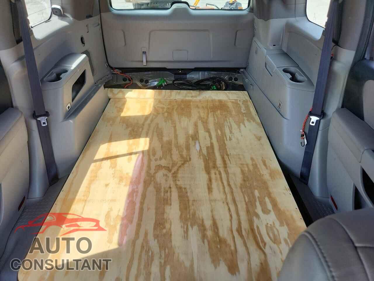 HONDA PILOT 2015 - 5FNYF3H58FB006996