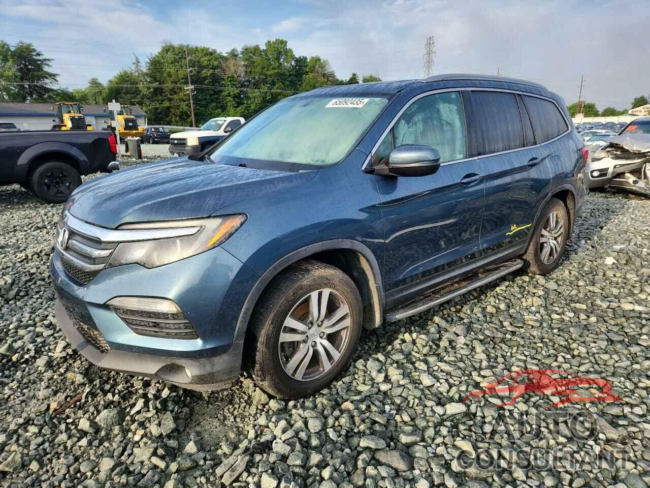 HONDA PILOT 2018 - 5FNYF5H56JB008380