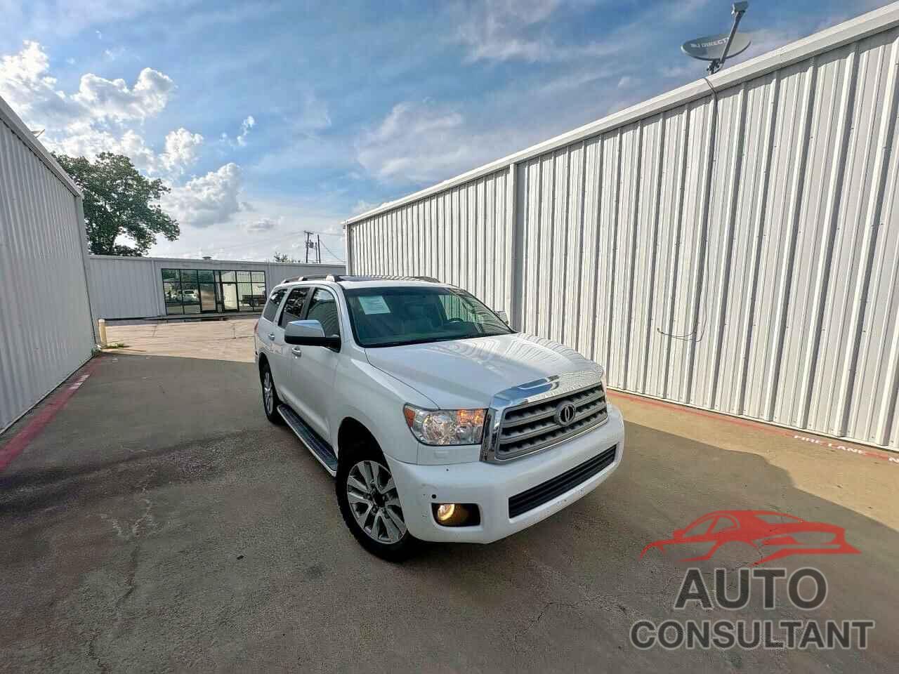 TOYOTA SEQUOIA 2011 - 5TDJY5G16BS043718