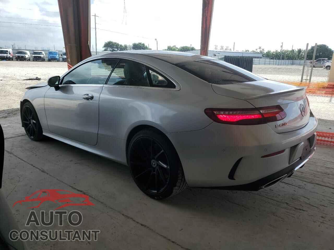 MERCEDES-BENZ E-CLASS 2018 - WDD1J6GB8JF044652