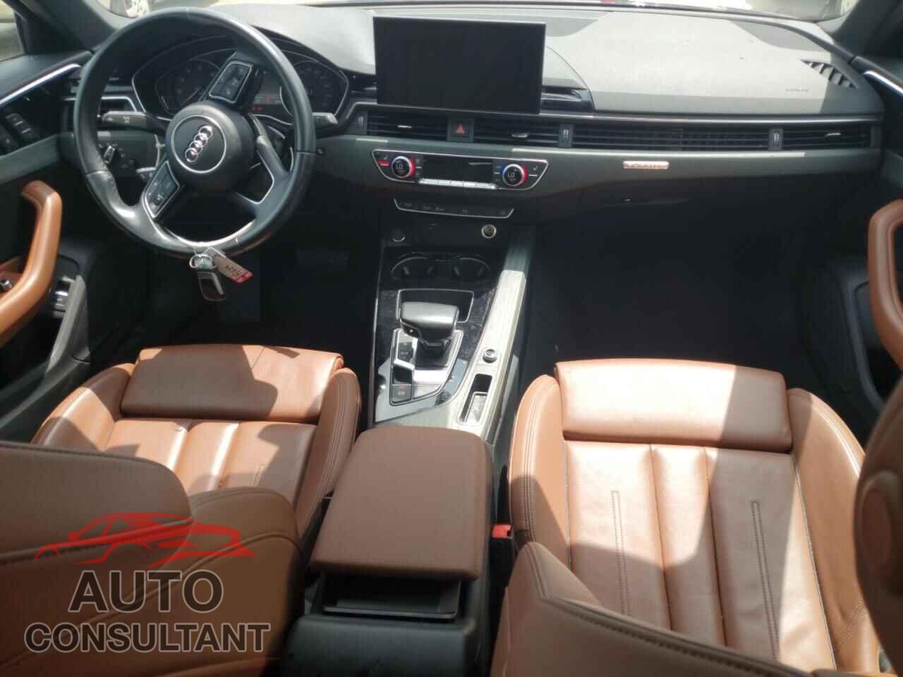 AUDI A4 2021 - WAUDAAF46MN007300
