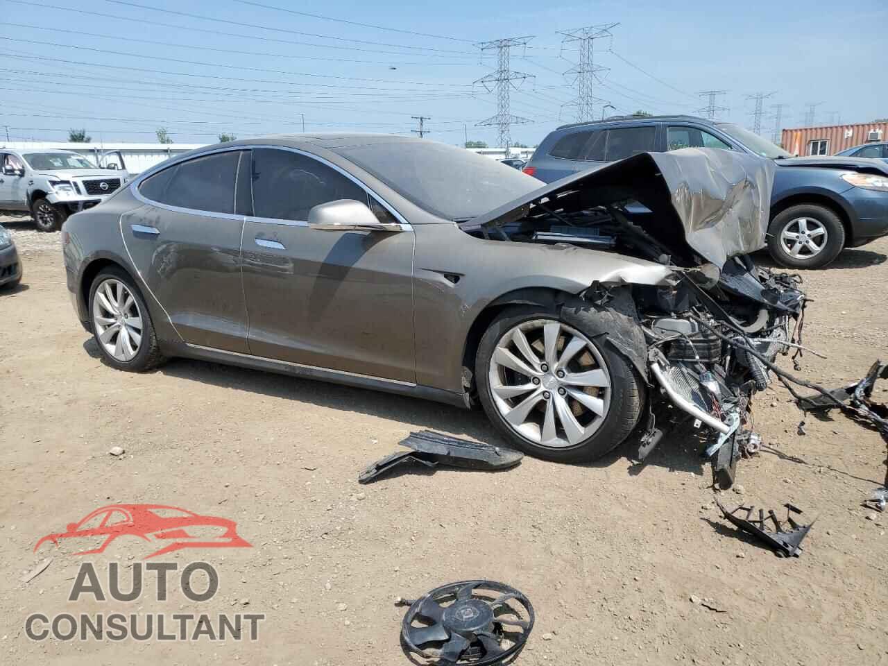 TESLA MODEL S 2016 - 5YJSA1E25GF112326