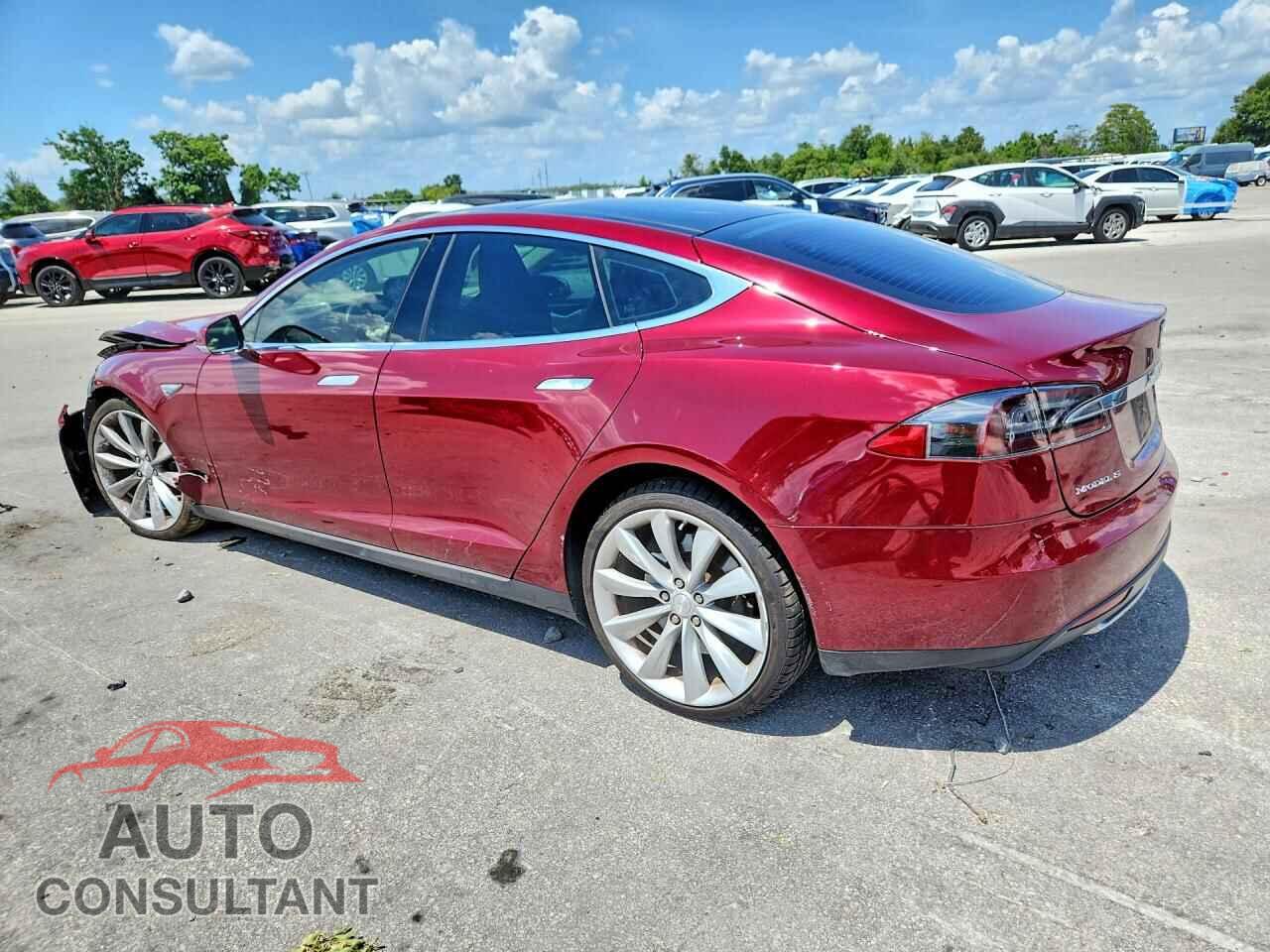 TESLA MODEL S 2012 - 5YJSA1DP2CFS01052