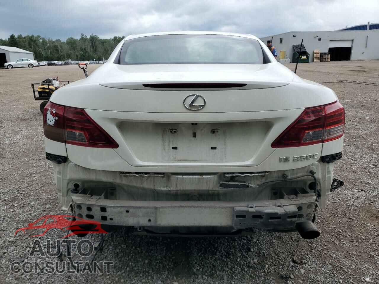 LEXUS IS 2011 - JTHFF2C28B2518526
