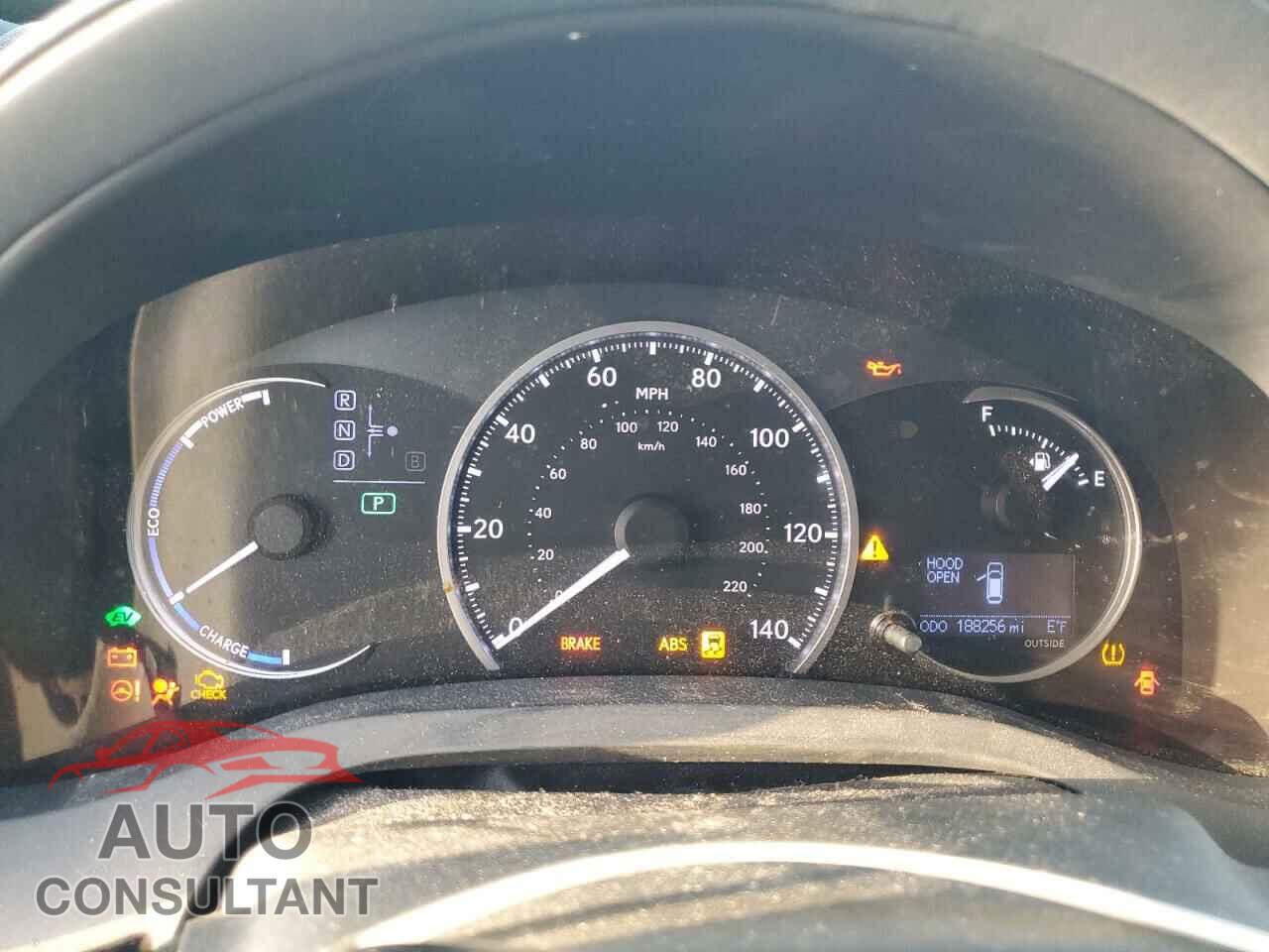 LEXUS CT 200 2012 - JTHKD5BH3C2081175