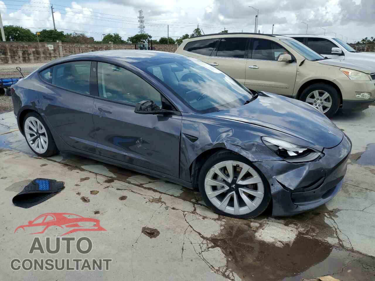 TESLA MODEL 3 2022 - 5YJ3E1EA9NF285943