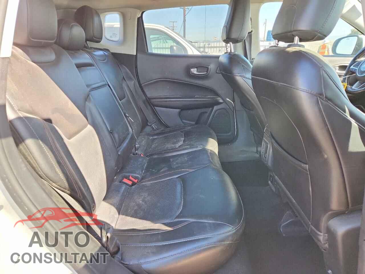 JEEP COMPASS 2017 - 3C4NJDCB9HT631836