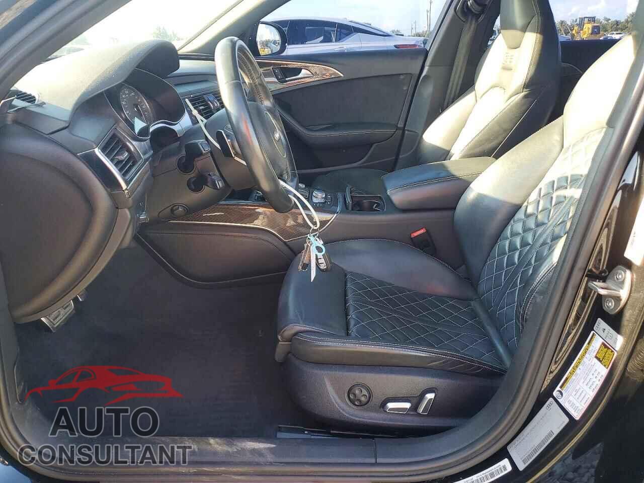 AUDI S6/RS6 2018 - WAUFFAFC8JN024449