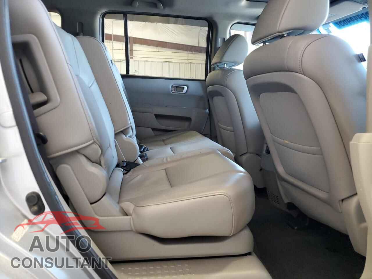 HONDA PILOT 2012 - 5FNYF4H53CB024758