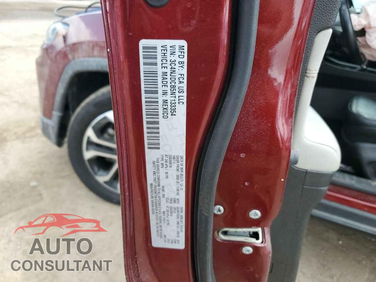 JEEP COMPASS 2022 - 3C4NJDCB5NT133354