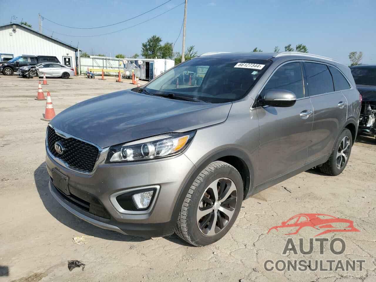KIA SORENTO 2018 - 5XYPH4A57JG386405