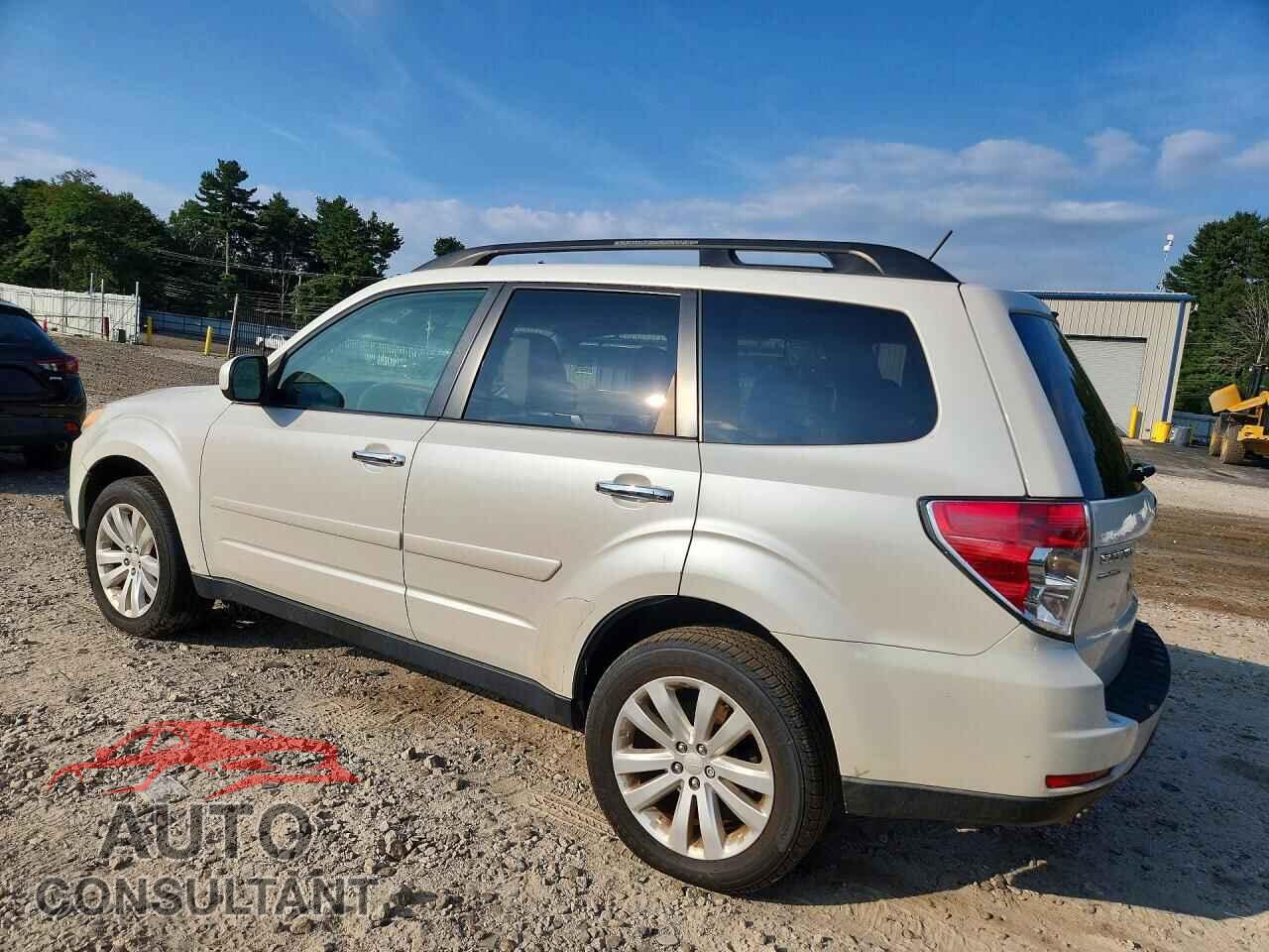 SUBARU FORESTER 2013 - JF2SHAEC4DH405541