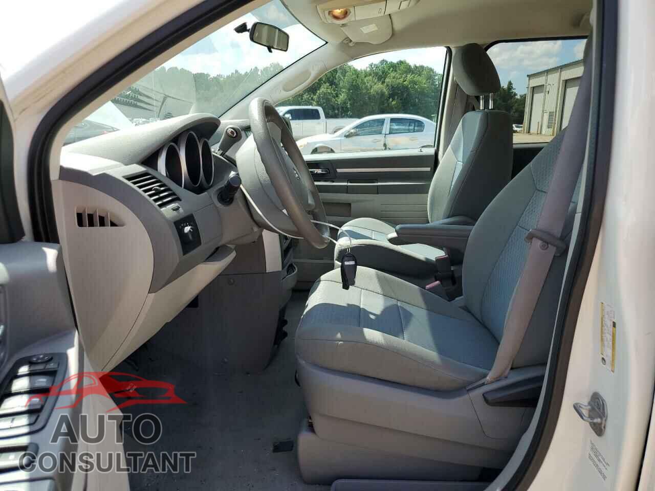 DODGE CARAVAN 2010 - 2D4RN4DE1AR100141