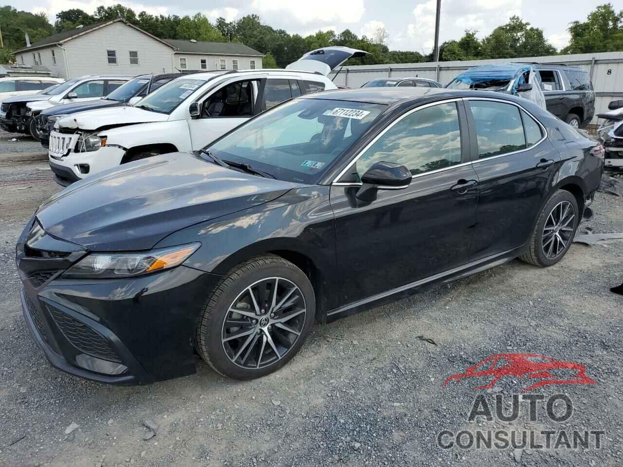 TOYOTA CAMRY 2022 - 4T1G11AK4NU644386