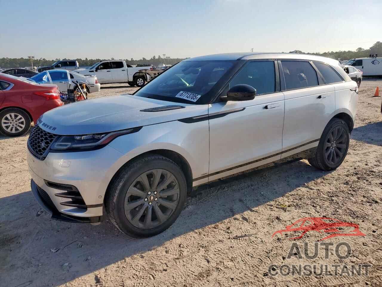 LAND ROVER RANGEROVER 2018 - SALYL2RX4JA761981