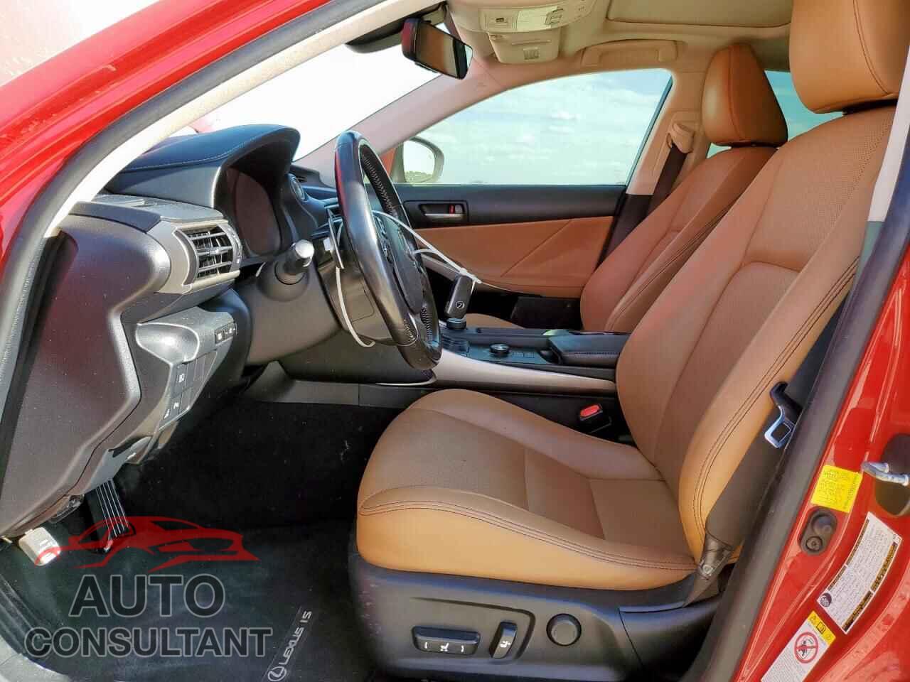 LEXUS IS 2017 - JTHBA1D21H5059417
