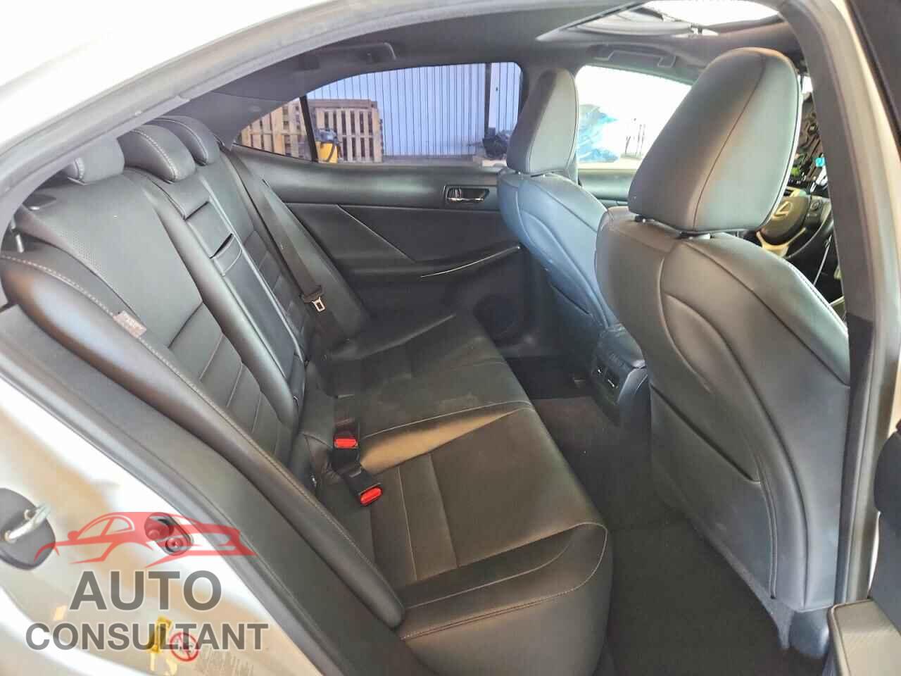 LEXUS IS 2014 - JTHBF1D22E5035978