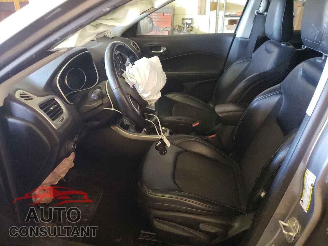 JEEP COMPASS 2017 - 3C4NJDBB0HT680036
