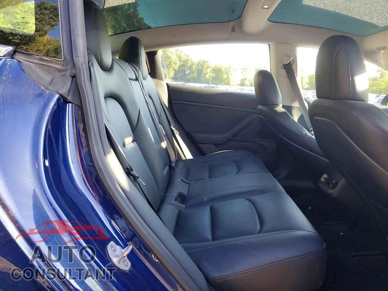 TESLA MODEL 3 2018 - 5YJ3E1EA1JF160204