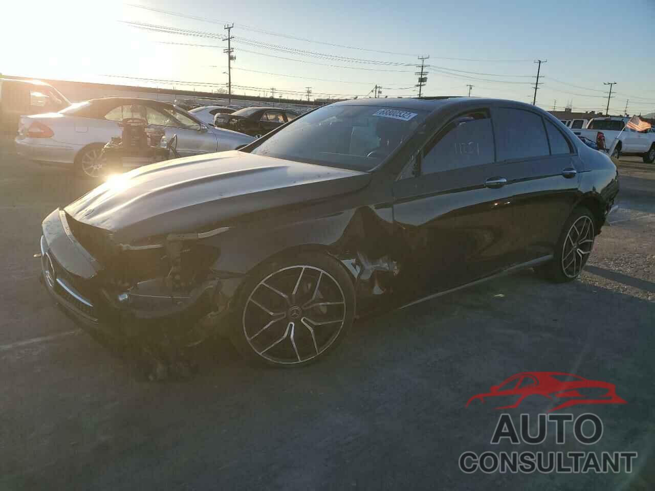 MERCEDES-BENZ E-CLASS 2022 - W1KZF8DB8NB076065