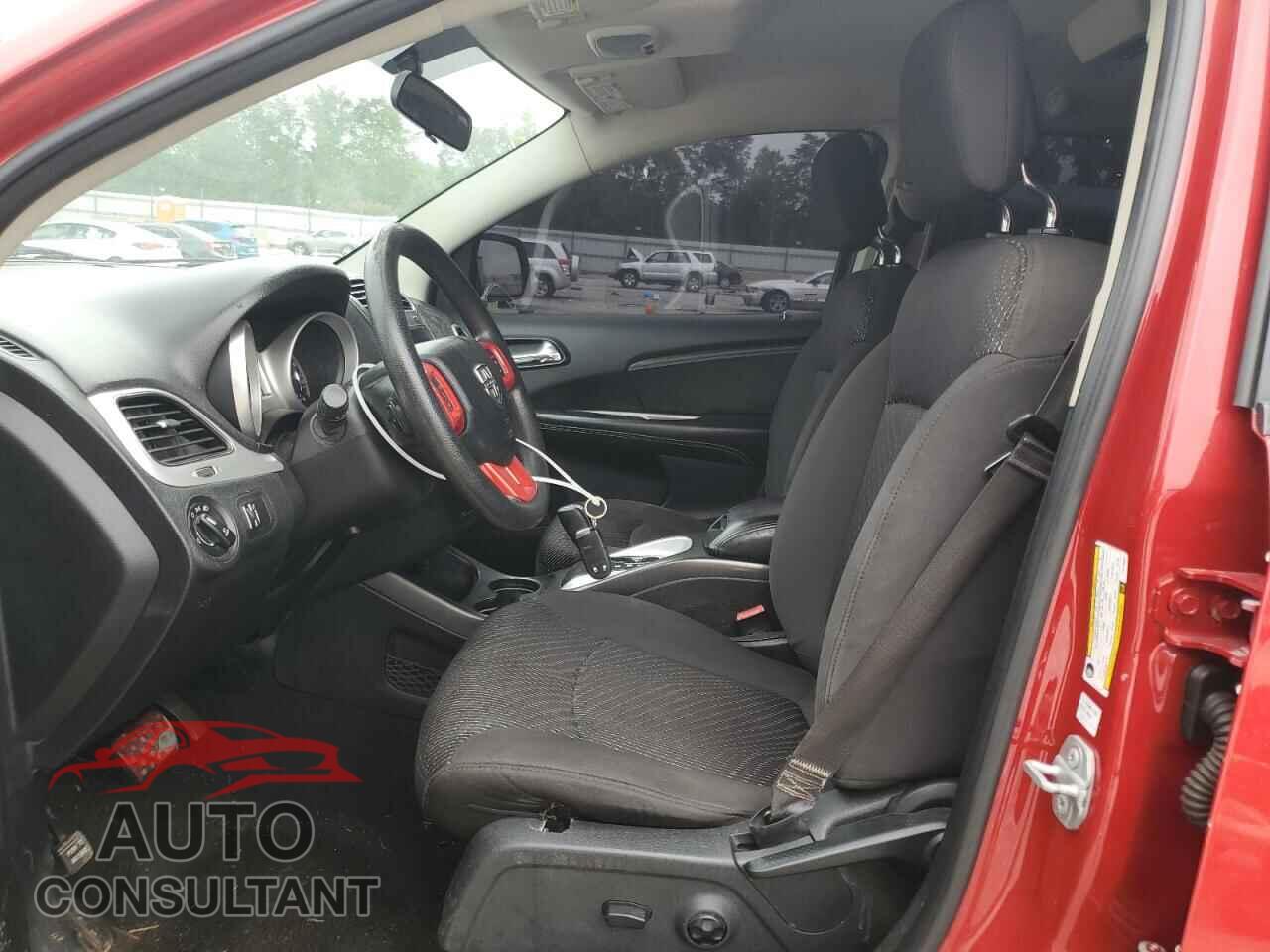 DODGE JOURNEY 2015 - 3C4PDCBB8FT710844